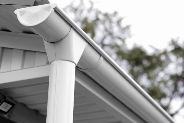 Cost of Gutter Service in Houston