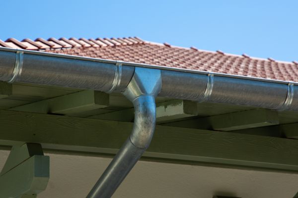 Cost of Steel Gutter Replacement in Houston