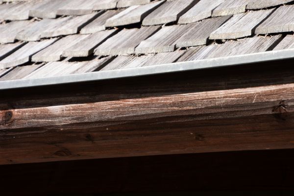 Cost of Wood Rain Gutter Installation in Houston