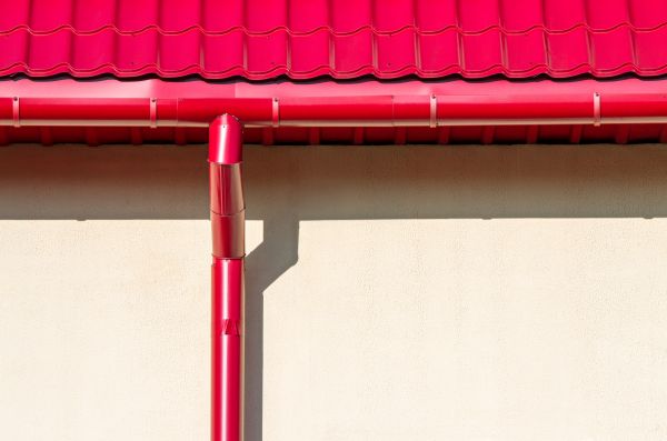 Cost of Downspout Reattachment in Houston
